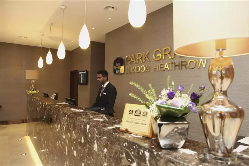 Hotel Park Grand Heathrow