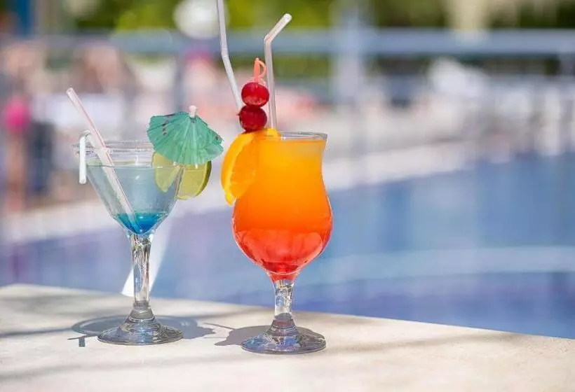 Perla Sun Beach Hotel All Inclusive