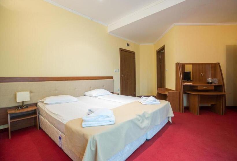 Perla Sun Beach Hotel   All Inclusive