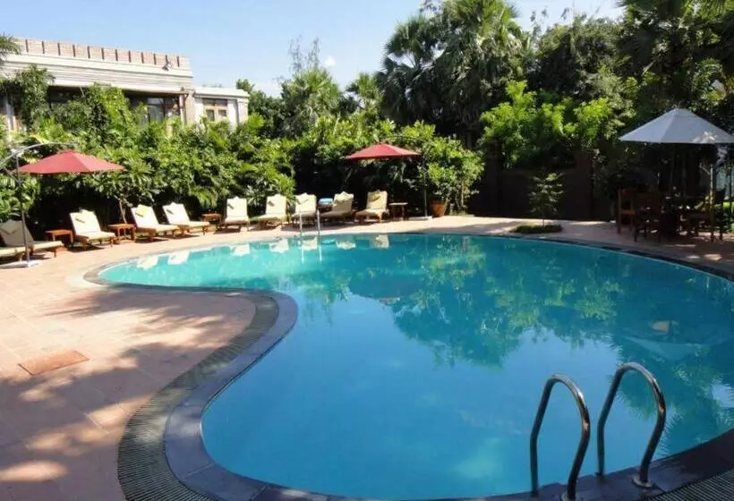 Hotel Shwe Yee Pwint