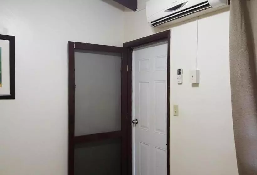 هتل Sunset Gardens Guesthouse