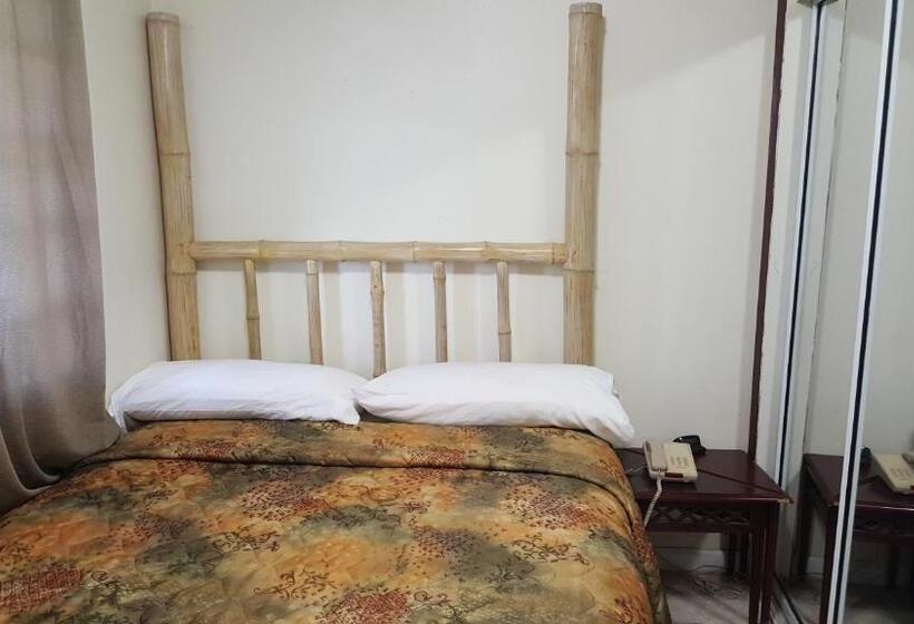 هتل Sunset Gardens Guesthouse