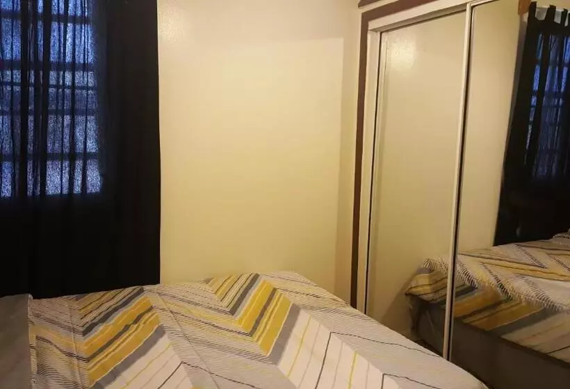 هتل Sunset Gardens Guesthouse