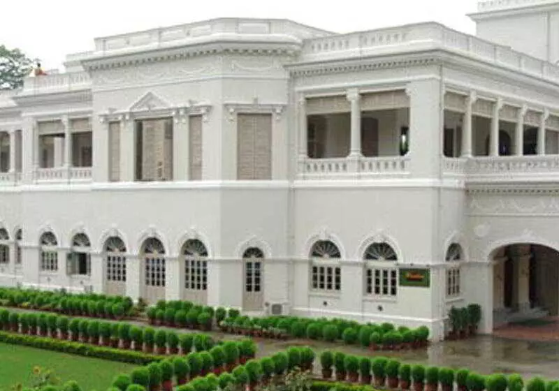 فندق Surya Kaiser Palace