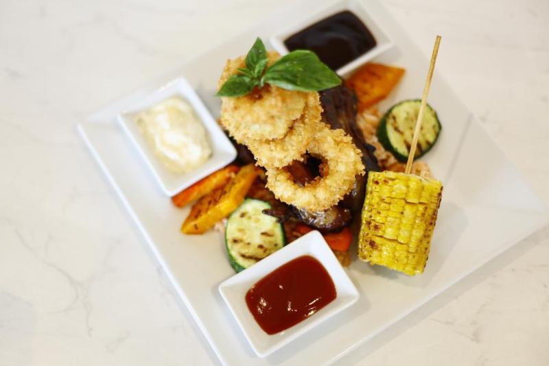 Hotel The Oracle  & Residences