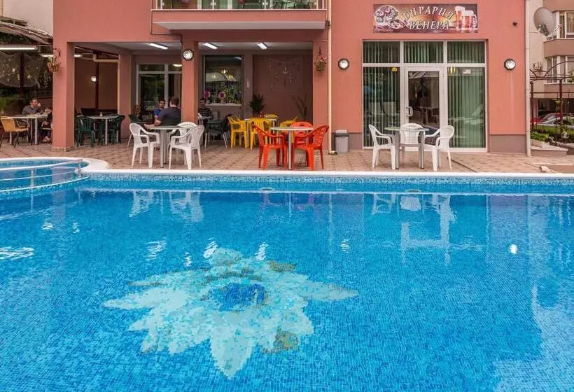 Family Hotel Venera