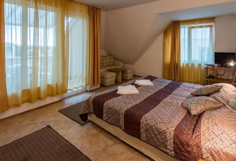 Family Hotel Venera