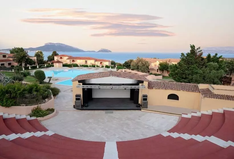 Отель Voi Colonna Village