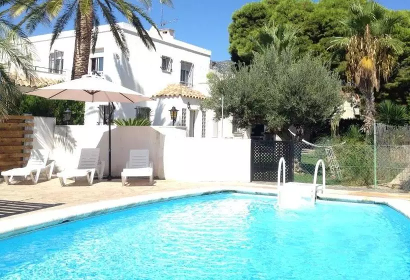 Apartamentos Playa D Y G