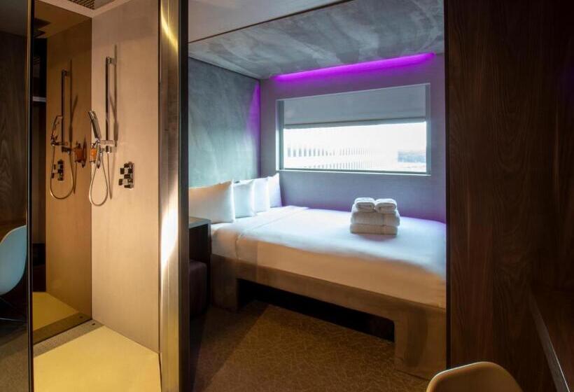 Bloc Hotel London Gatwick Airport