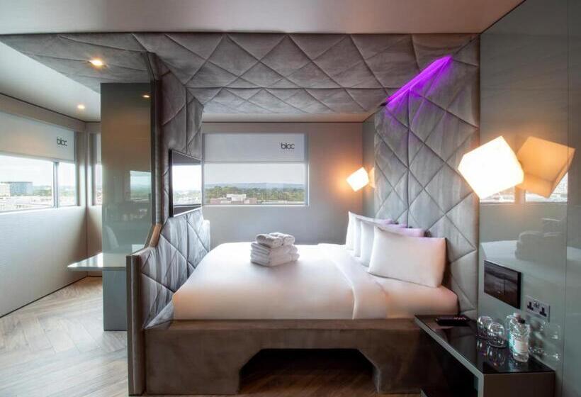 Bloc Hotel London Gatwick Airport