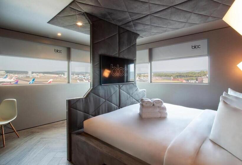 Bloc Hotel London Gatwick Airport