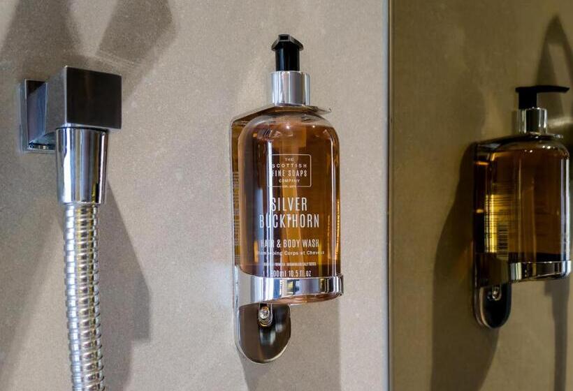 Bloc Hotel London Gatwick Airport