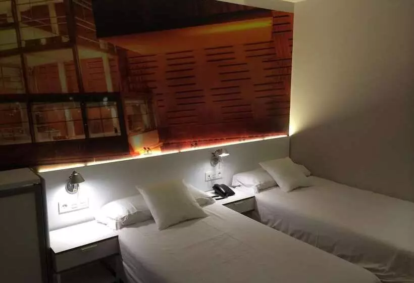 فندق فئة نجمة واحدة Bilbao City Rooms