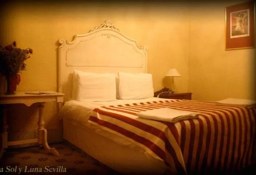 Hostalcasa Sol Y Luna