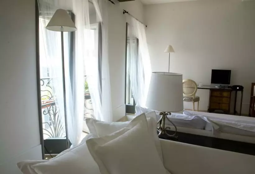 Hostelli Milano Suites