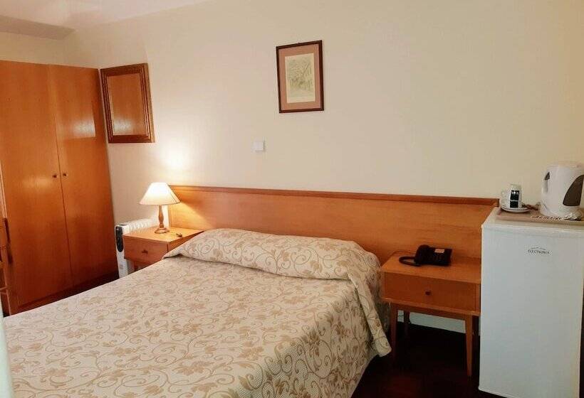 여관 Residencial Do Vale