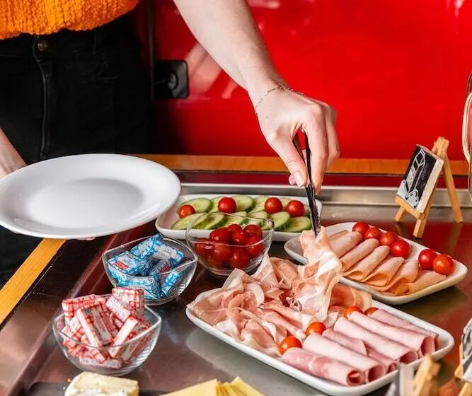 Hotel Hôtel Crayon Rouge