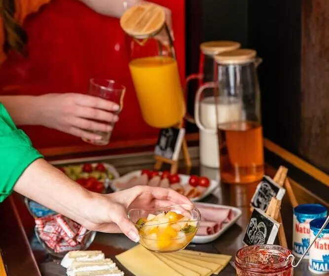 Hotel Hôtel Crayon Rouge