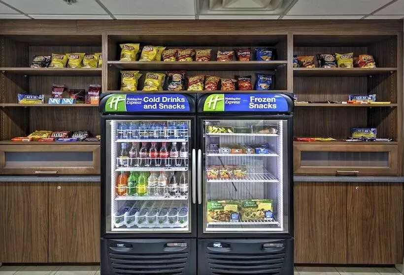 호텔 Holiday Inn Express & Suites Crossville, An Ihg