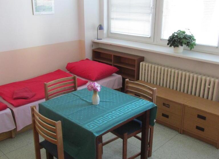 Szálloda Hostel Modrá