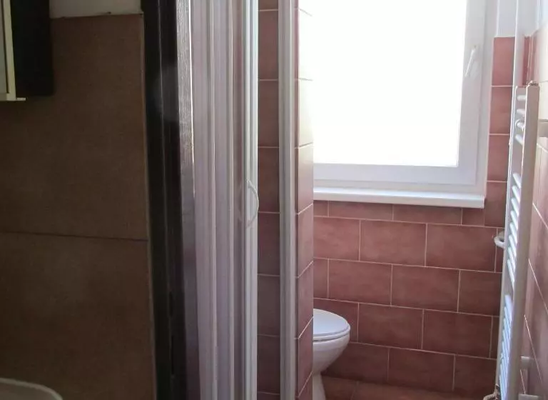 فندق Hostel Modrá