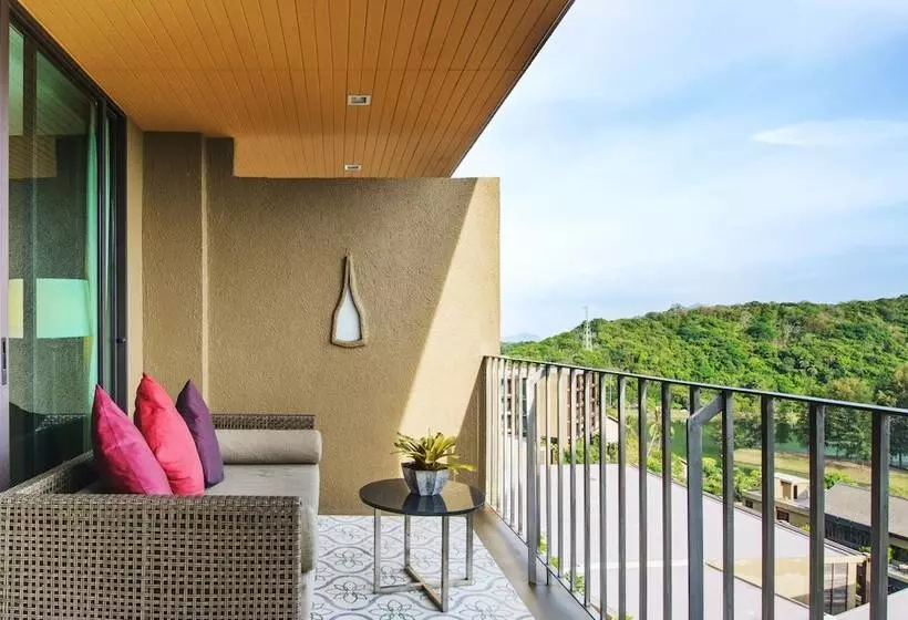 호텔 Sunsuri Phuket Sha Plus