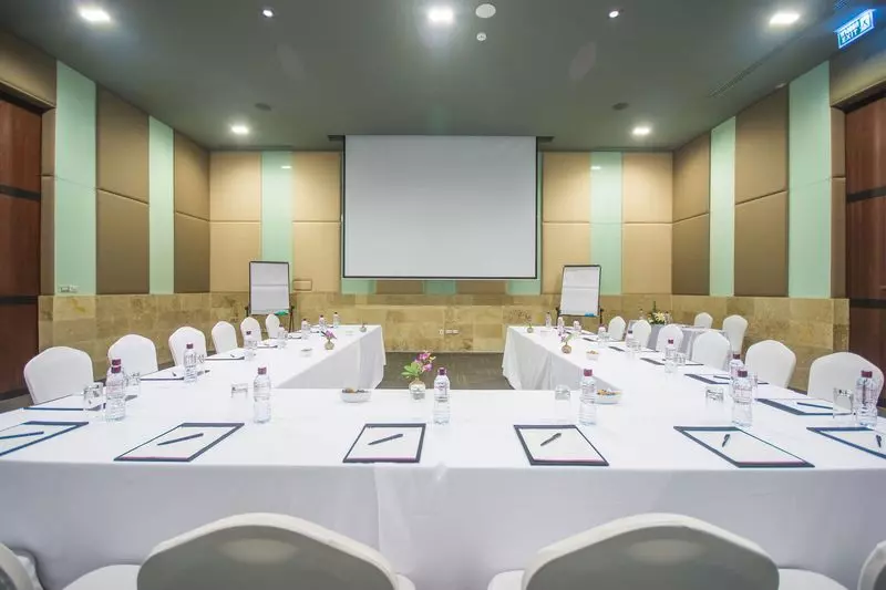 호텔 Sunsuri Phuket Sha Plus