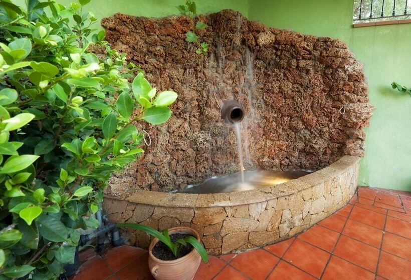 בית מלון כפרי Villa San Francisco