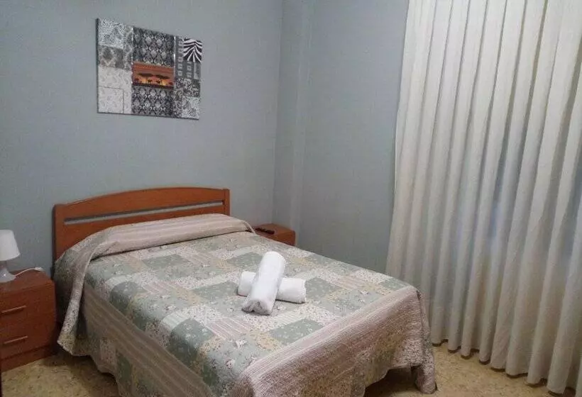 膳宿费 Cinco Villas