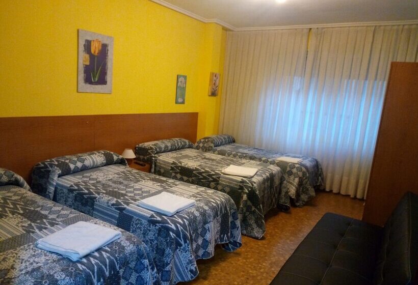 پانسیون Cinco Villas