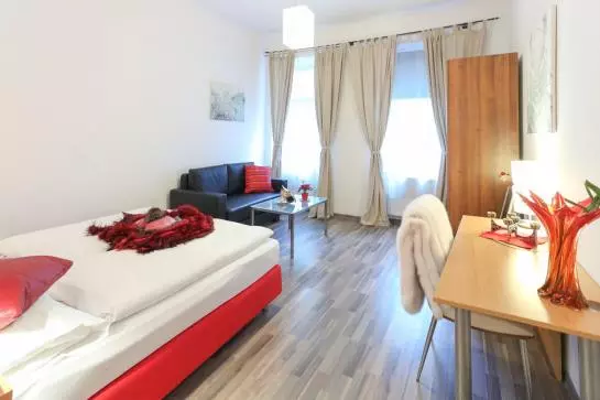Queens Apartments