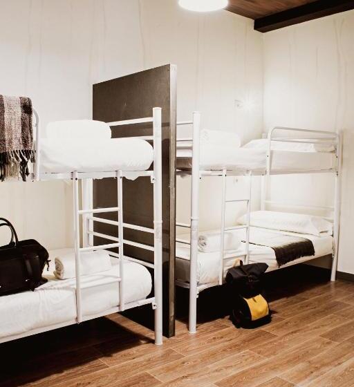 Room00 Chueca Hostel