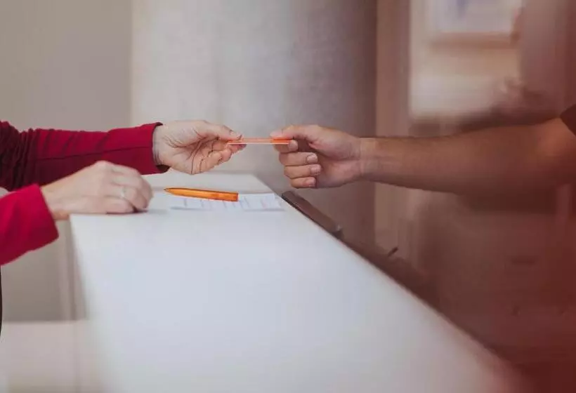 Easyhotel Berlin Hackescher Markt