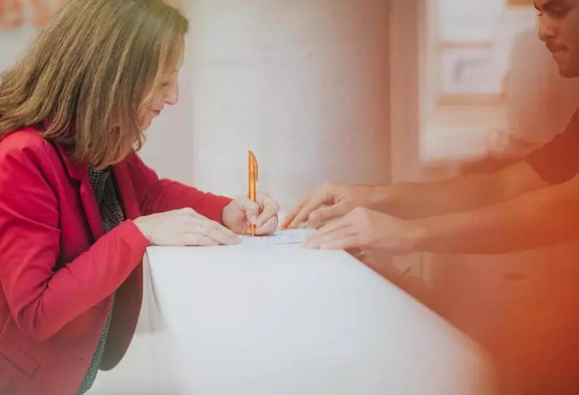 Easyhotel Berlin Hackescher Markt