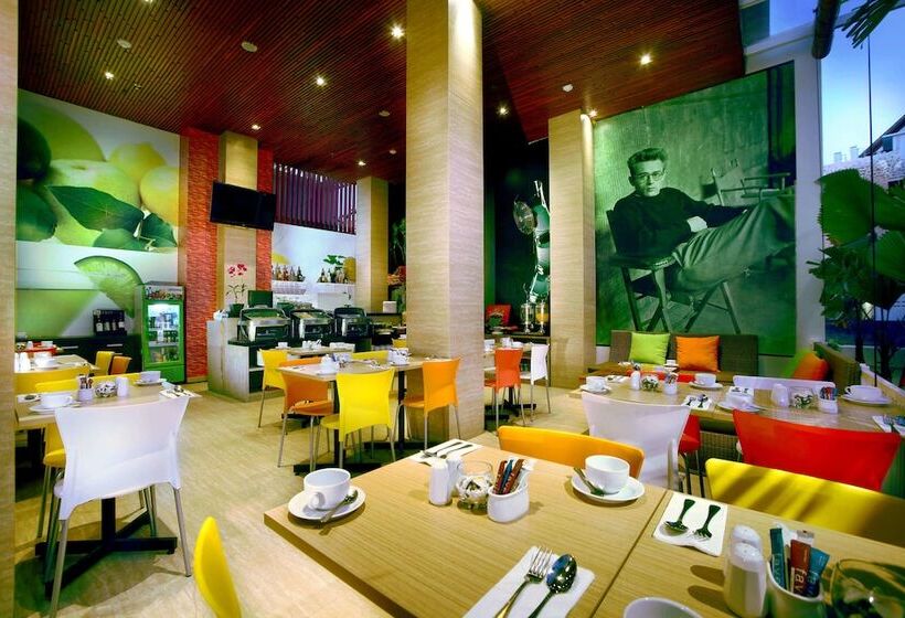 Favehotel Kuta Square