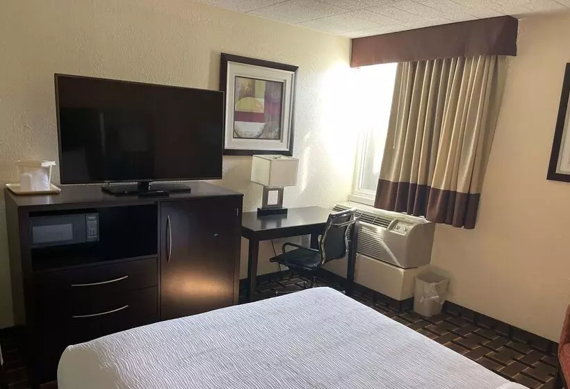 בית מלון כפרי Baymont By Wyndham Scranton Dunmore