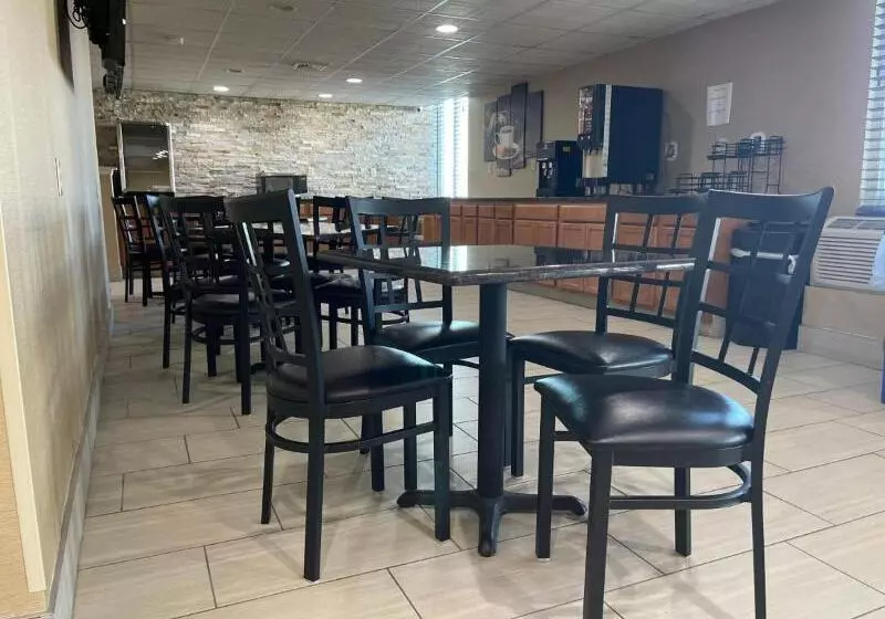 בית מלון כפרי Baymont By Wyndham Scranton Dunmore