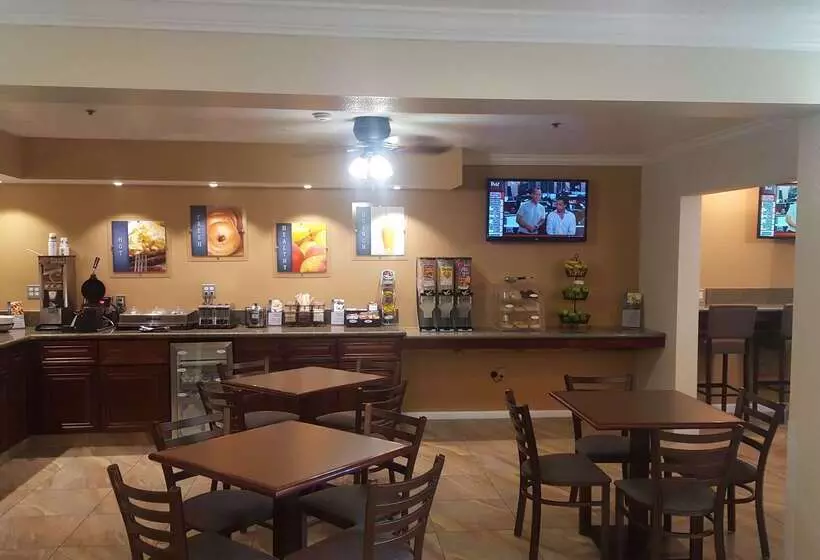 ホテル Best Western El Centro Inn