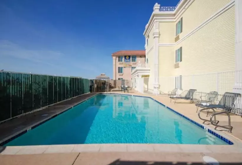 ホテル Best Western El Centro Inn