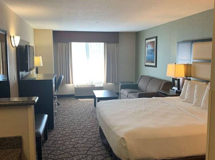 Отель Best Western Plus Vancouver Mall Drive