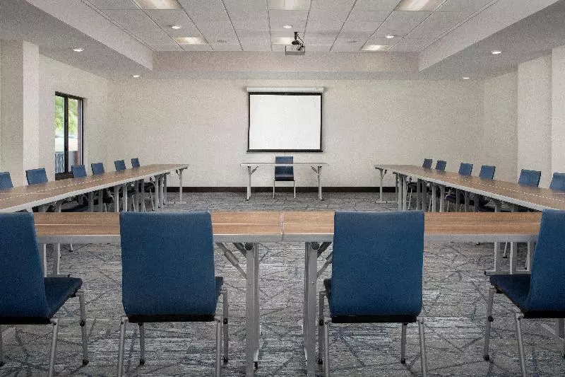 ホテル Holiday Inn Express & Suites Knoxville Clinton, An Ihg