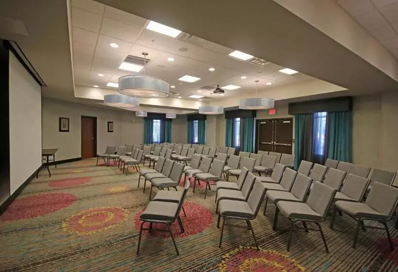 ホテル Holiday Inn Express & Suites Charlotte North, An Ihg