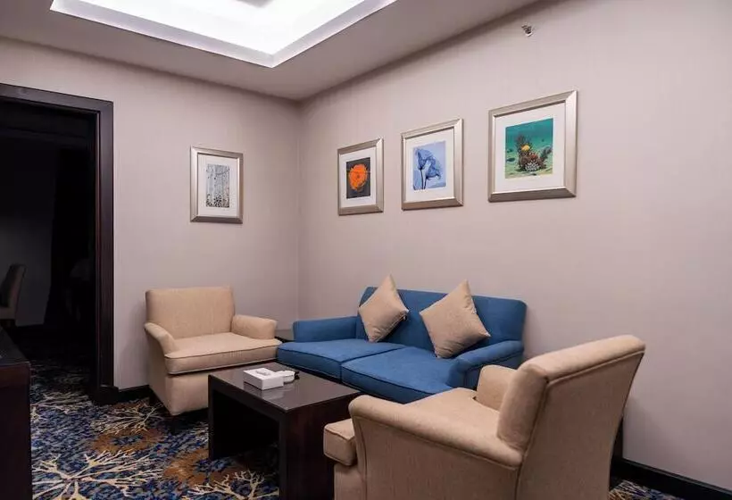 ホテル Mercure Jeddah Al Hamra Salsabil
