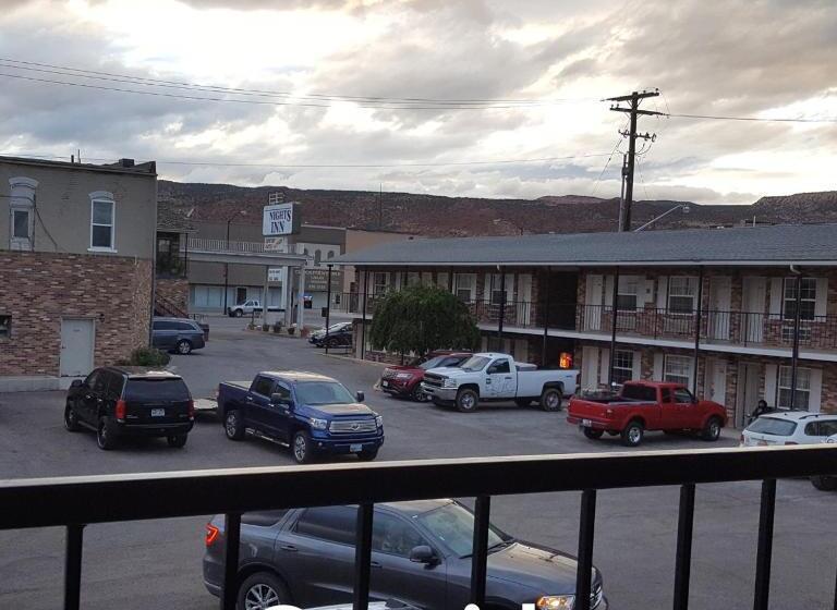 호텔 Nights Inn Richfield