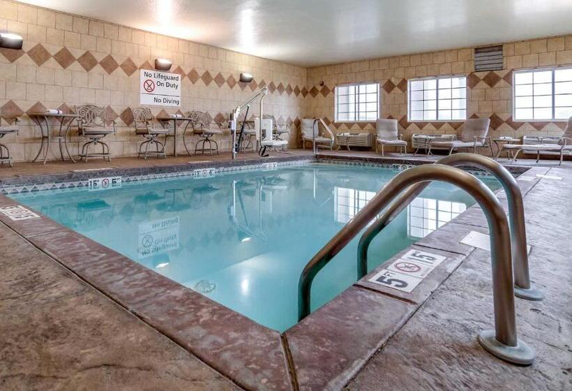 Szálloda Super 8 By Wyndham Great Bend