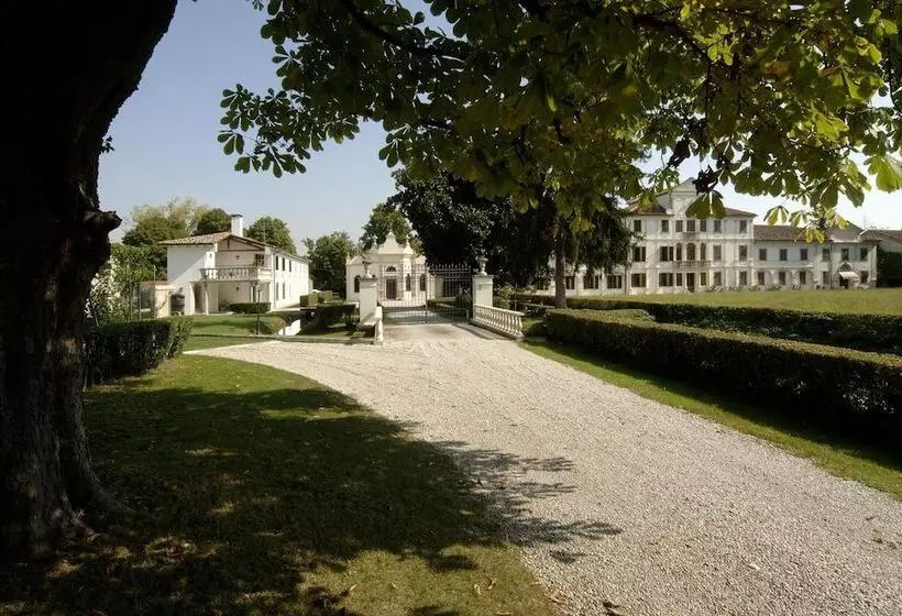 Hotel Villa Toderini