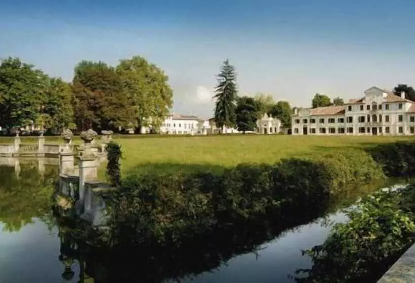 Hotel Villa Toderini