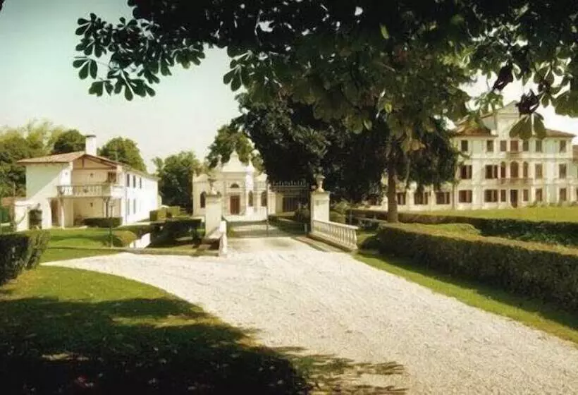Hotel Villa Toderini