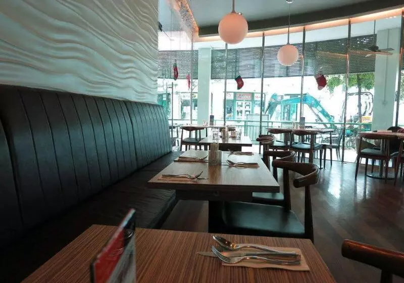 Hotel Aqueen  Lavender